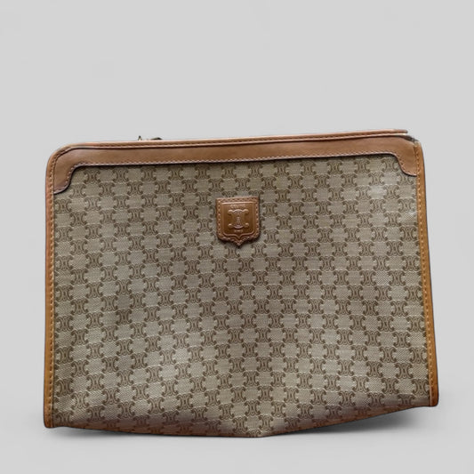 Pochette Céline Macadam avec chaîne